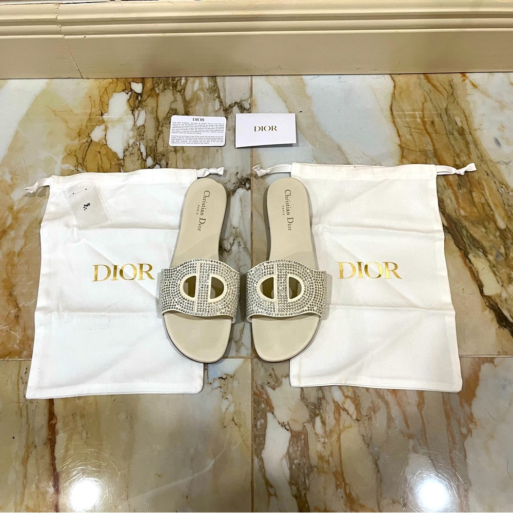 Dior crystal calfskin D-club sandal in white size 40